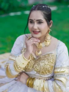 Divya Upadhyay Biography, Wiki, Age, Height, Career, Net Worth and More