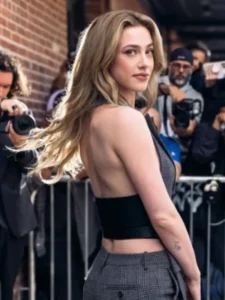 Lily Rainheart (Model) Biography, Wiki, Age, Career, Height, Weight, Boyfriend, Net Worth & More