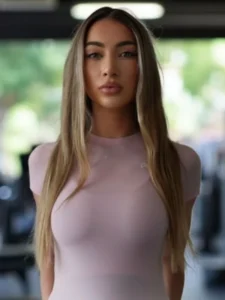 Stephanie Collier (Model) Biography, Wiki, Age, Career, Height, Weight, Boyfriend, Net Worth & More