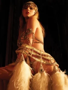 Taylor Swift (Model) Biography, Wiki, Age, Career, Height, Weight, Boyfriend, Net Worth & More