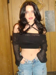 Victoria Azevedo (Model) Biography, Wiki, Age, Career, Height, Weight, Boyfriend, Net Worth & More