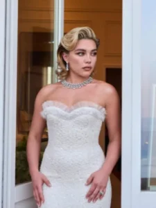 Florence Pugh Biography, Wiki, Age, Height, Career, Net Worth and More